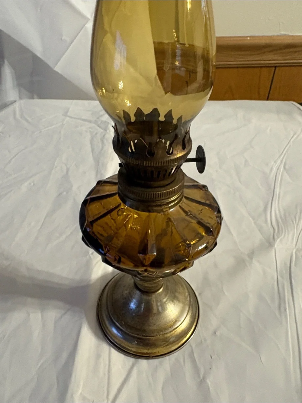 Vintage Amber Glass Vintage-Style Oil Lamp Home Accent 10”
